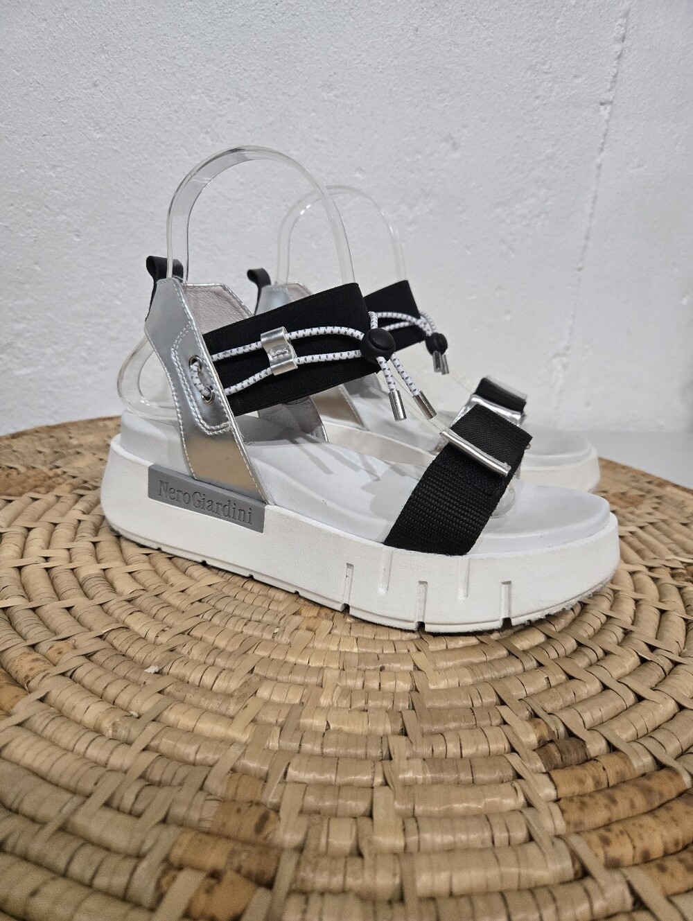 Nero Giardini Platino Platform Sandals